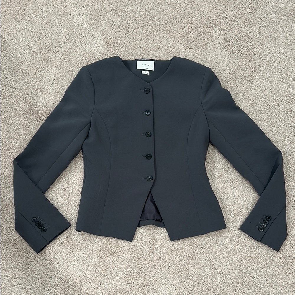Aritzia (Wilfred) Regal Blazer in Coal Gray